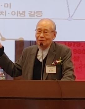김진현 前 과학기술부 장관.